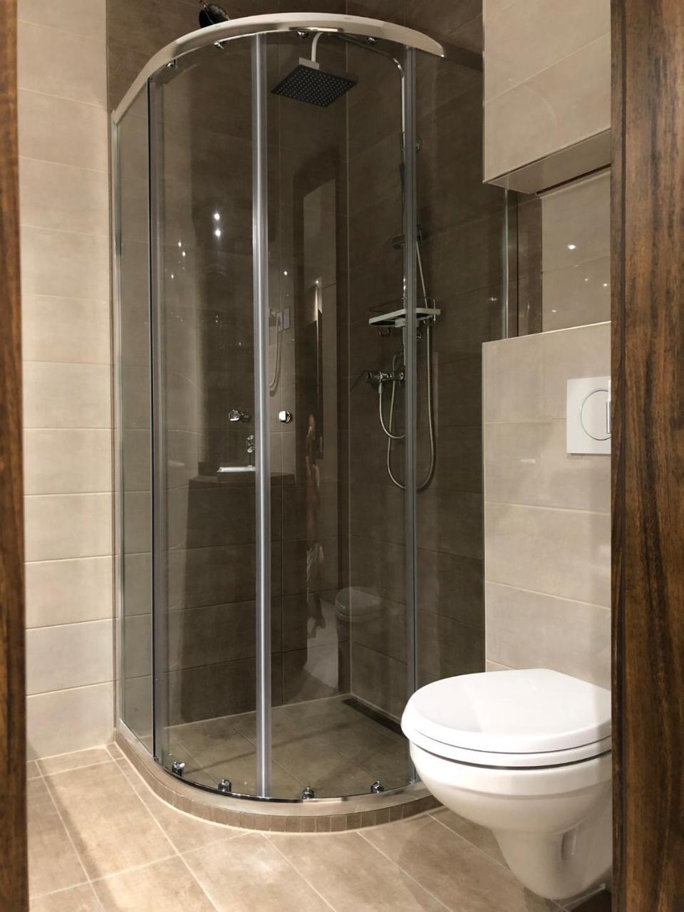 Nice Wellness Apartman Шиофок Экстерьер фото