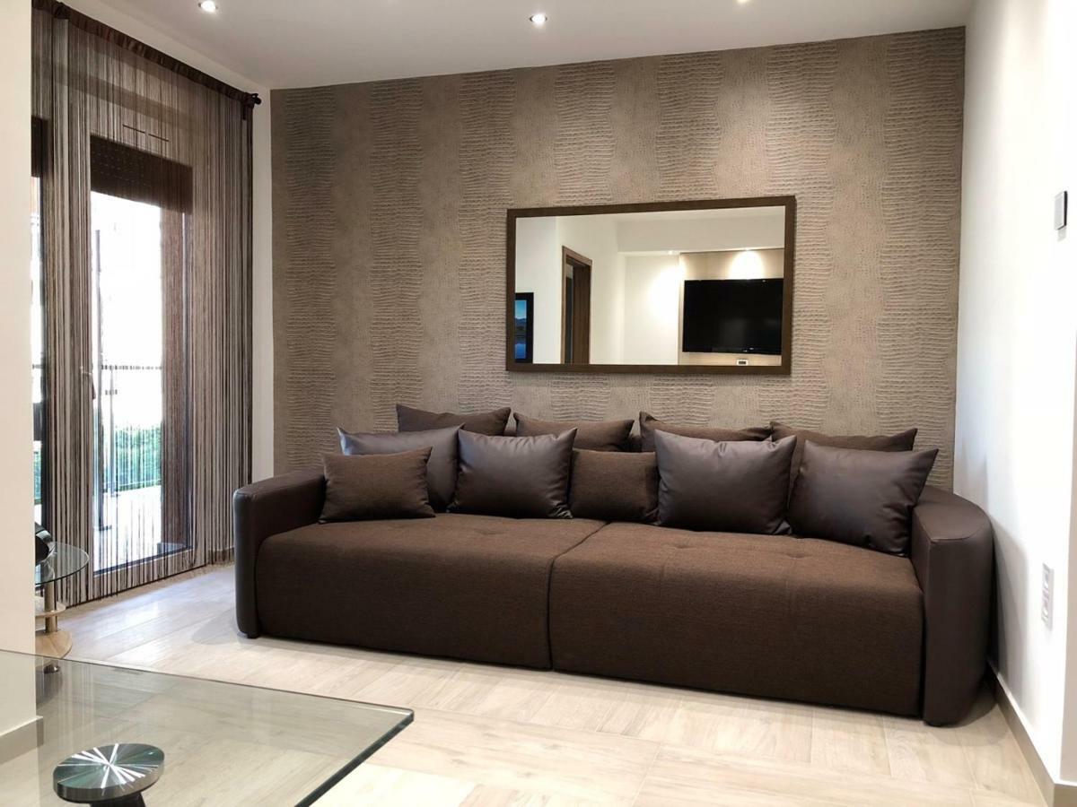 Nice Wellness Apartman Шиофок Экстерьер фото