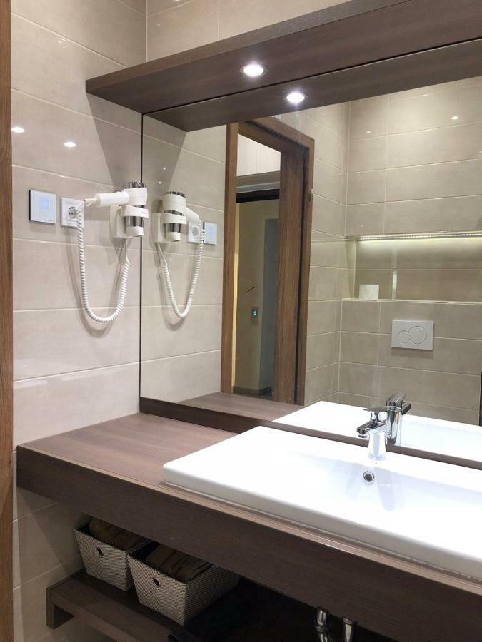 Nice Wellness Apartman Шиофок Экстерьер фото